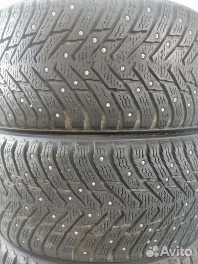 Nokian Tyres Hakkapeliitta 8 215/55 R16