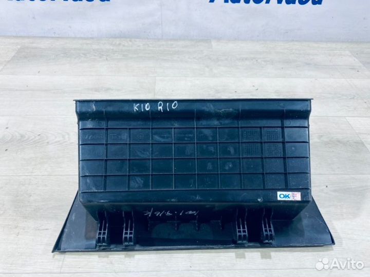 Бардачок Kia Rio 3 хетчбэк G4FC 1.6 2014