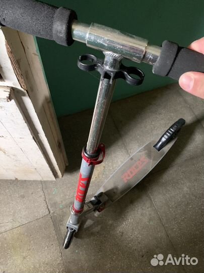 Продам самокат roces