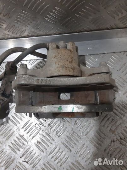 Суппорт передний левый Mitsubishi Lancer CY 4A91