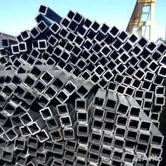 Профильная труба 40х40 мм