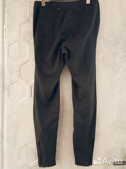 Тайтсы мужские asics