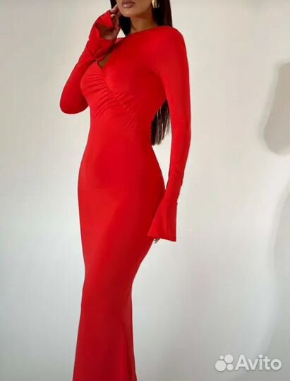 Вечернее платье макси красное s