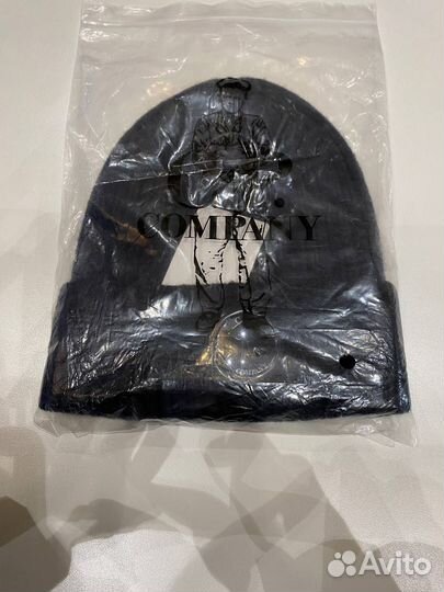 Cp company шапка