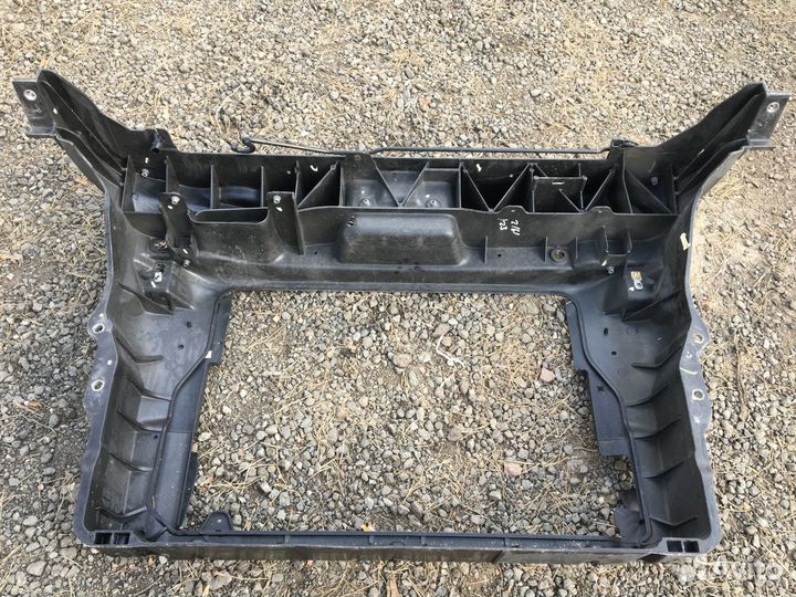 Панель передняя Ford Explorer V 10-15