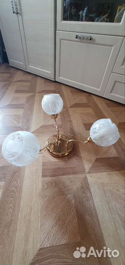 Люстра потолочная б/у
