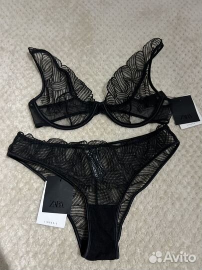 Комплект нижнего белья zara