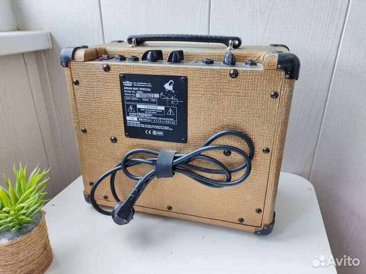 Гитарный комбоусилитель Vox Brian May Special VBM1