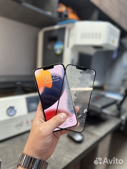 Замена стекла iPhone, iPad, Apple Watch