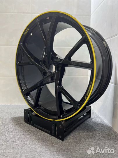 Диски Mercedes-Benz Е-Класс R19 кованые