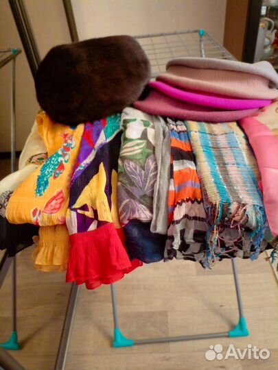 Береты и шарфы пакетом