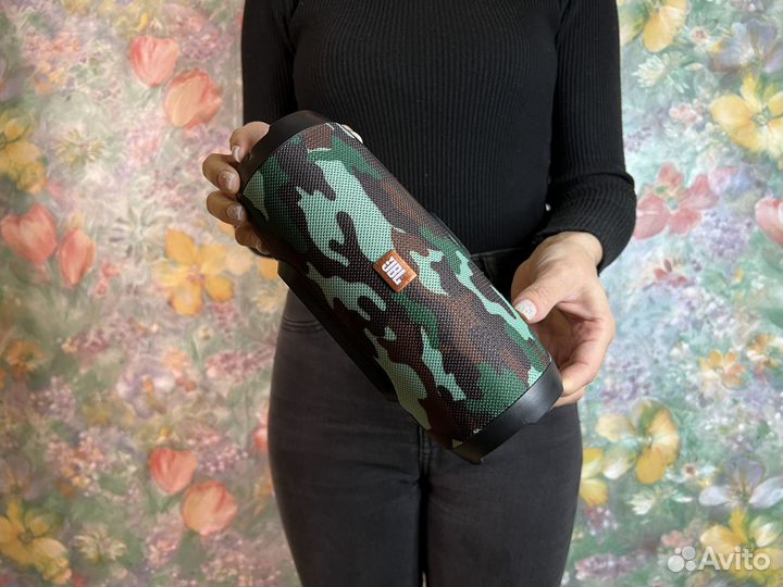 Bluetooth колонка JBL Charge 3