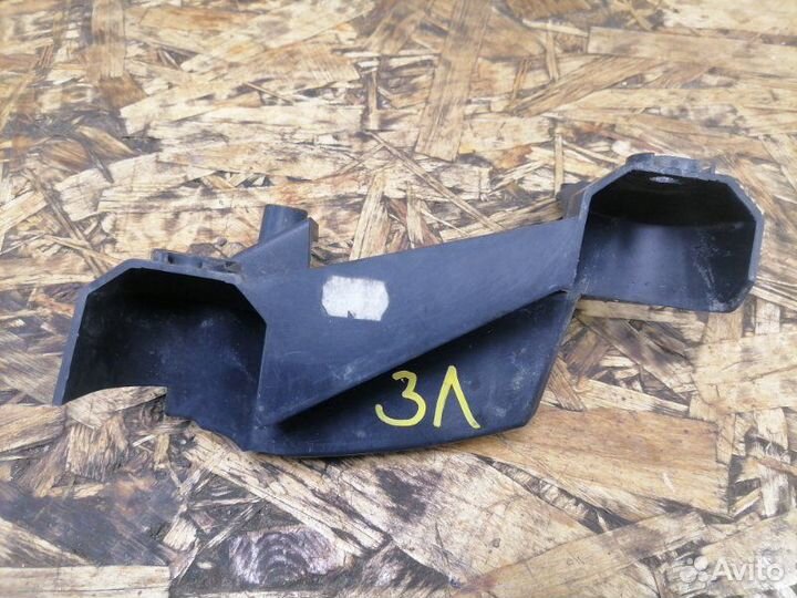 Кронштейн бампера задний левый Citroen C3 A51 EP3