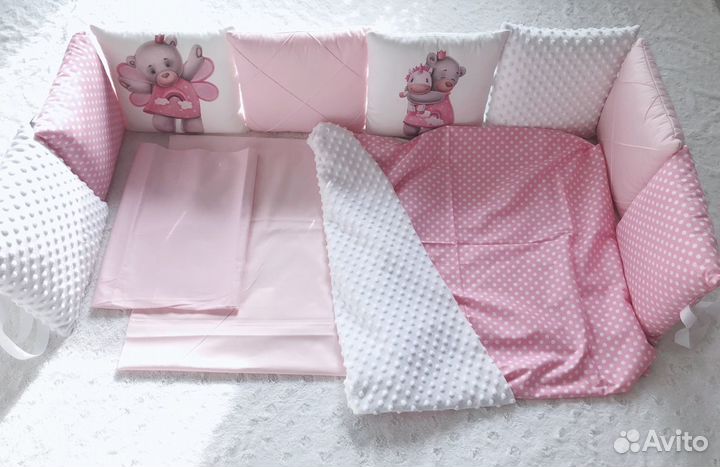 Бортики в кроватку + постельное