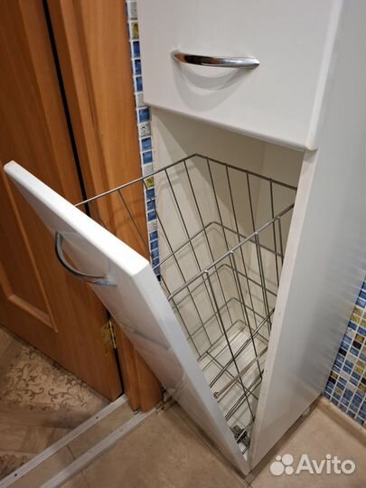 Шкаф пенал для ванной