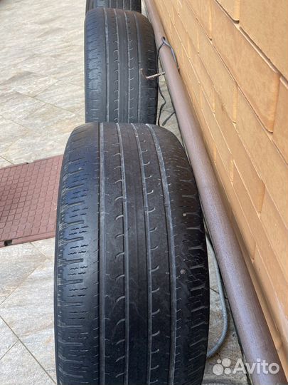 Goodyear EfficientGrip 275/55 R20 117