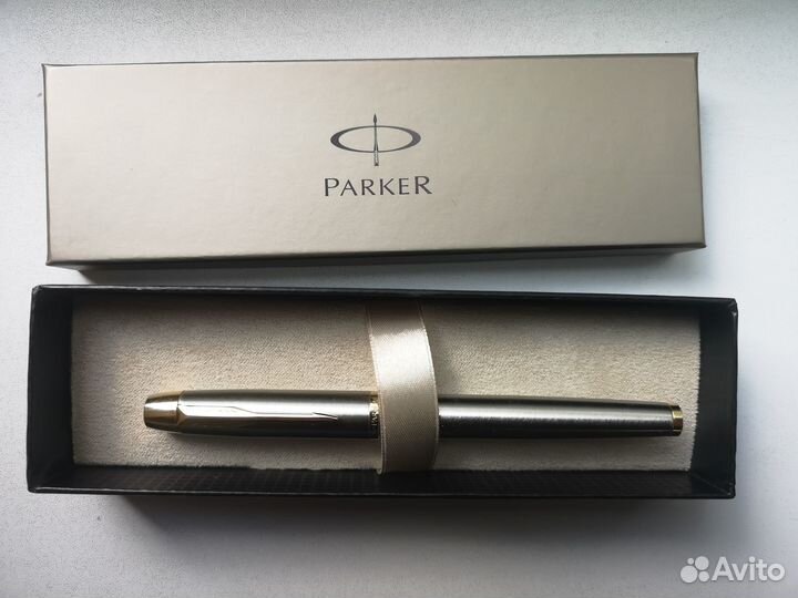 Перьевая ручка Parker Premium I.M. Metal F223