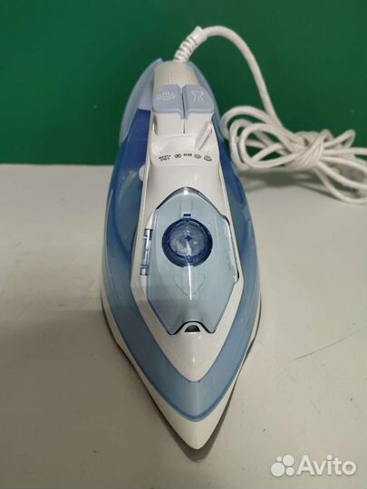 Утюг Philips DST5021 (протекает)