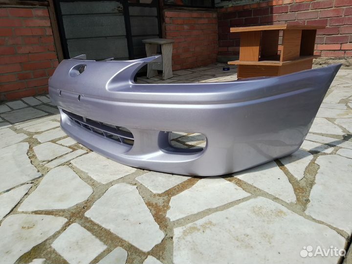 Бампер передний передний Toyota Cynos