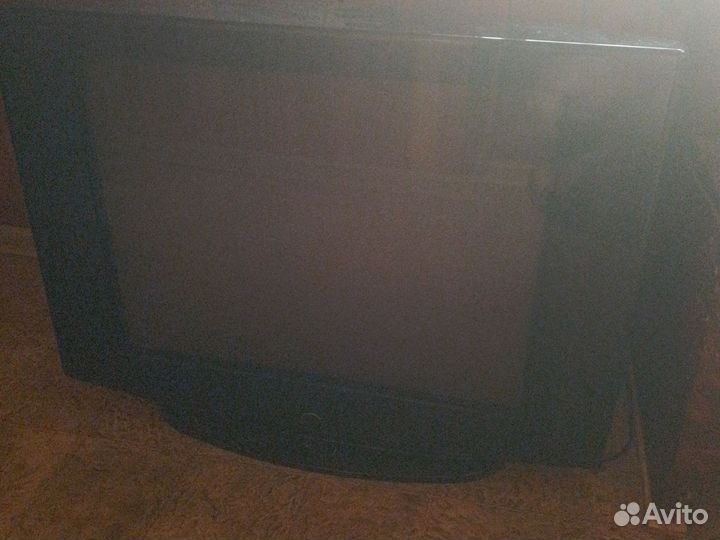 Телевизор samsung