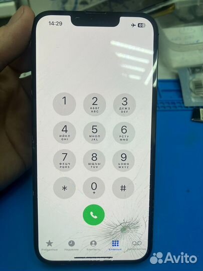 Дисплей iPhone 13