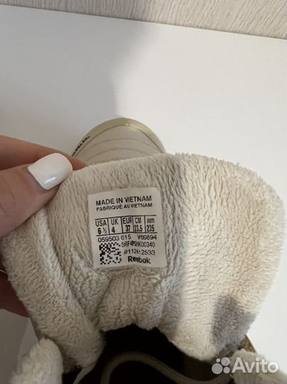 Ботинки женские reebok 37