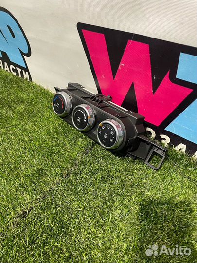 Блок управления печки/климат-контроля Fiat 124