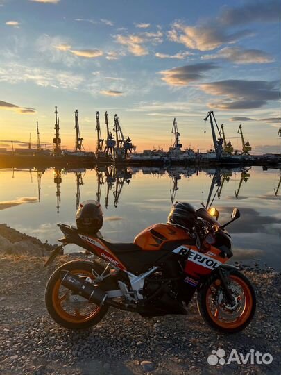 Honda cbr 250 r