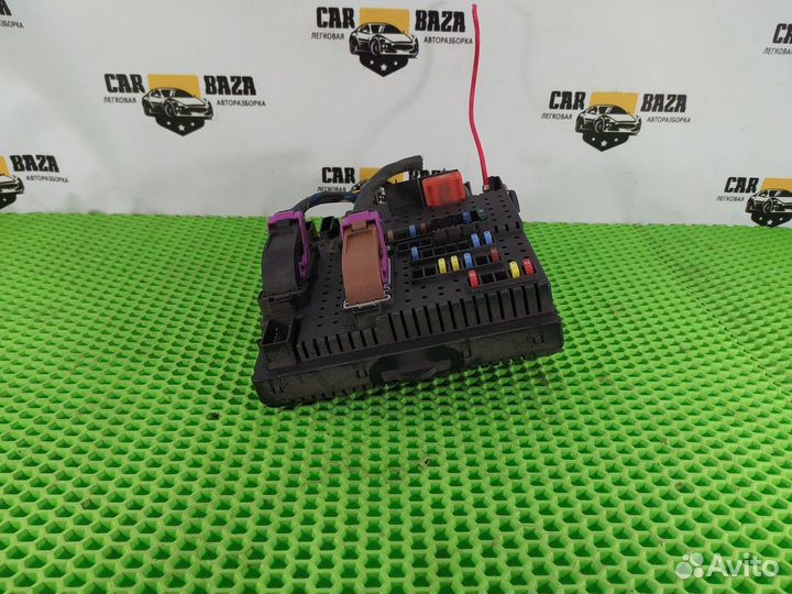 Блок предохранителей задний Volvo XC90