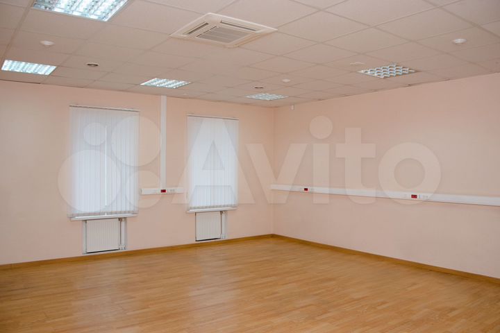 Аренда здания у м.Менделеевская 968 м²