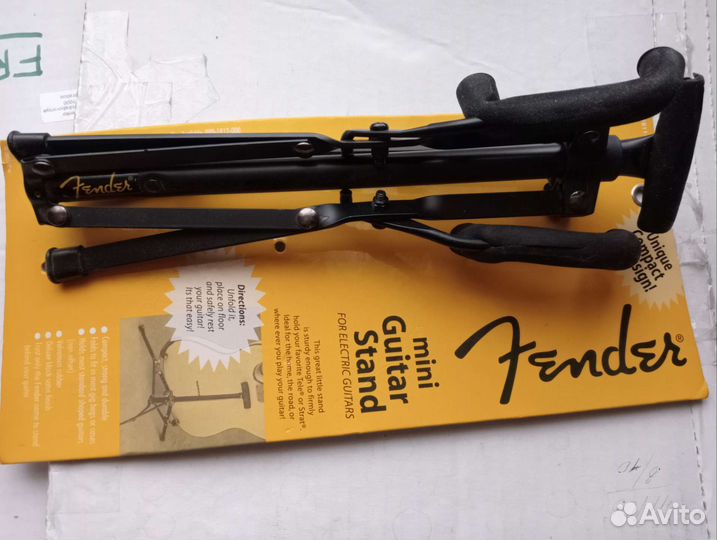 Складная стойка Fender для электрогитары