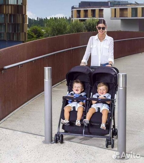 Коляска для двойни