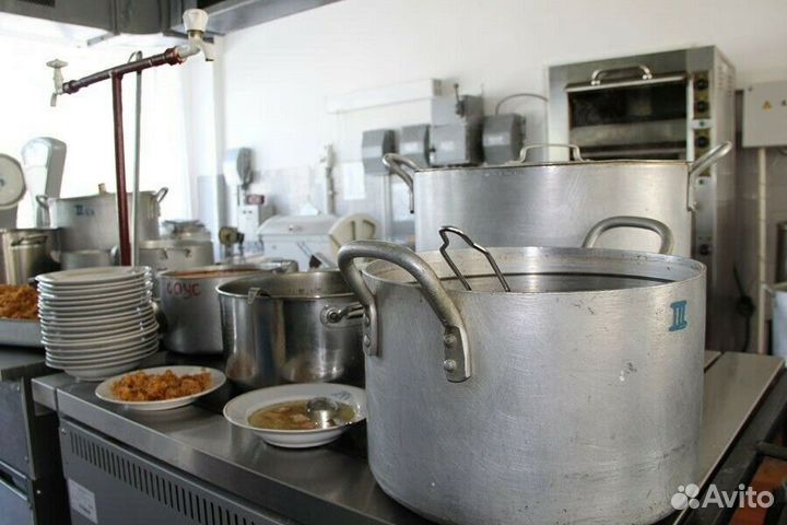 Повар в столовую