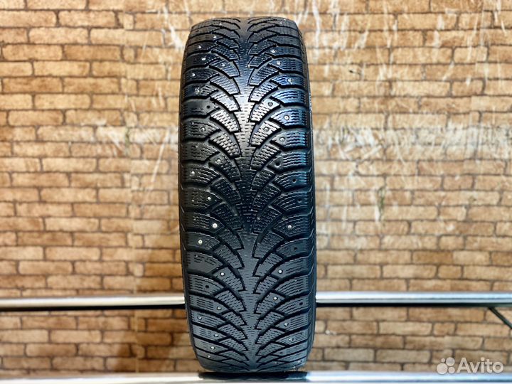 Nokian Tyres Hakkapeliitta 4 215/65 R16