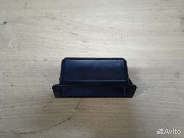Задний кармашек центральной консоли BMW 5 E39