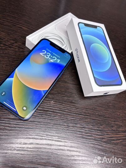 iPhone 12, 64 ГБ