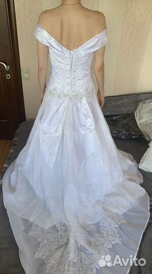 Платье свадебное 40-42 (рост 150-155)