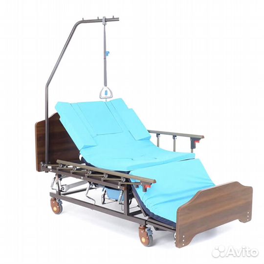 Медицинская кровать для инвалидов