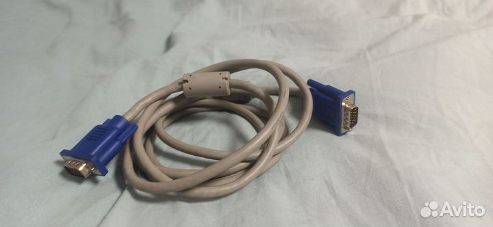 Кабель VGA