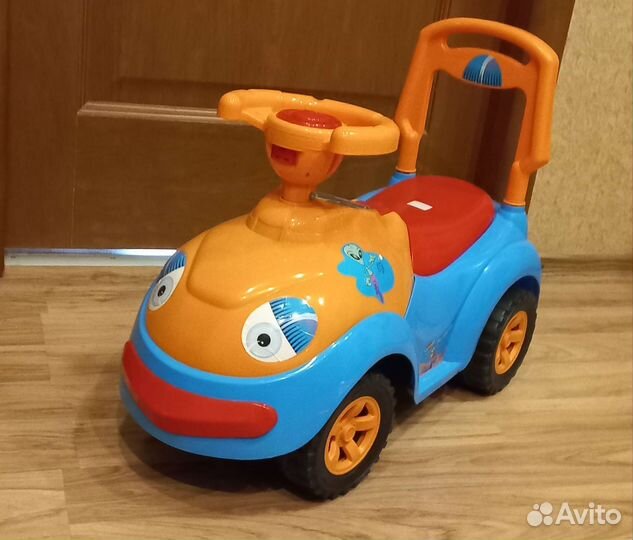 Машинка-каталка