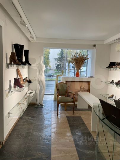 Торговая площадь, 90 м²