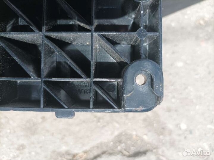 Подставка для телевизора