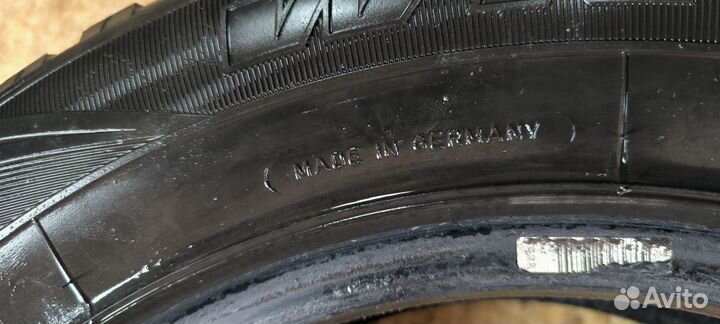 Goodyear Wrangler HP All Weather 235/65 R17