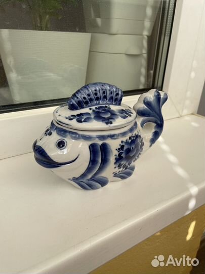 Кофетница рыбка гжель