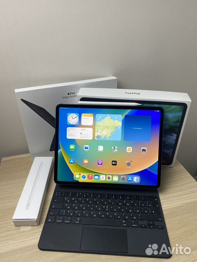 iPad Pro 12.9 + Pencil + Keyboard