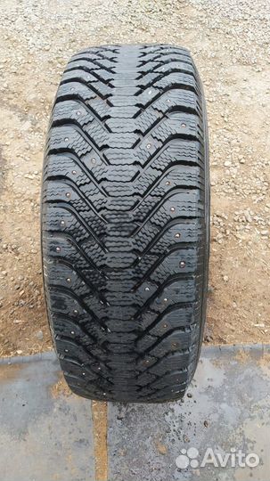 Goodyear UltraGrip 500 SUV 265/70 R16 112T