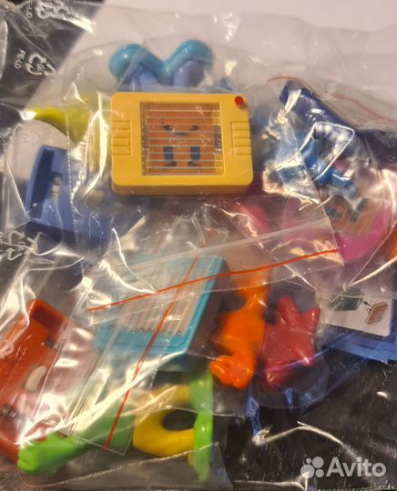 Игрушки из киндера