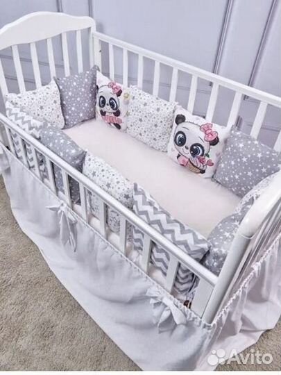 Бортик в кроватку с одеялом новые