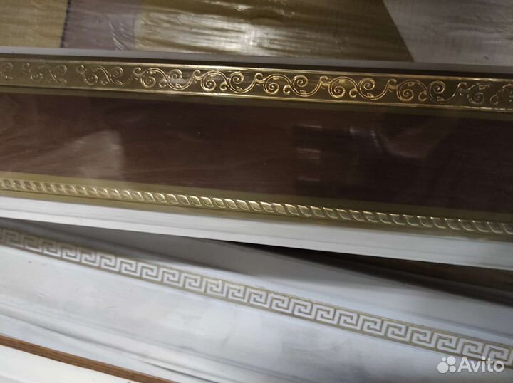 Карниз потолочный