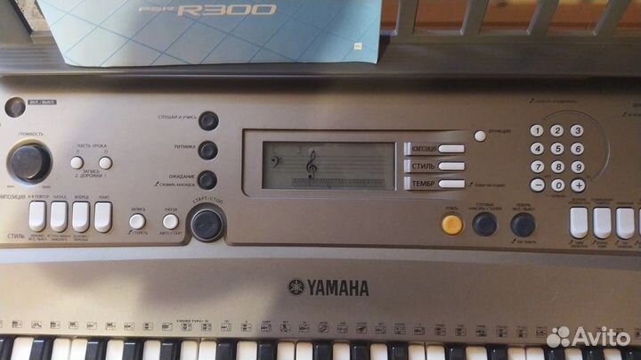 Синтезатор yamaha psr r300